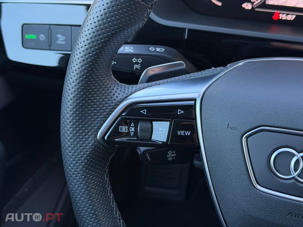 Audi E-Tron 55 quattro S line