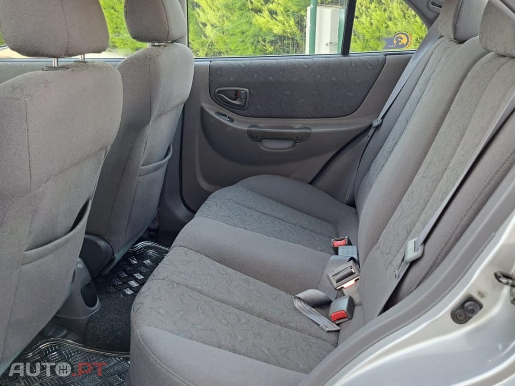 Hyundai Accent 1.3 GLS Plus