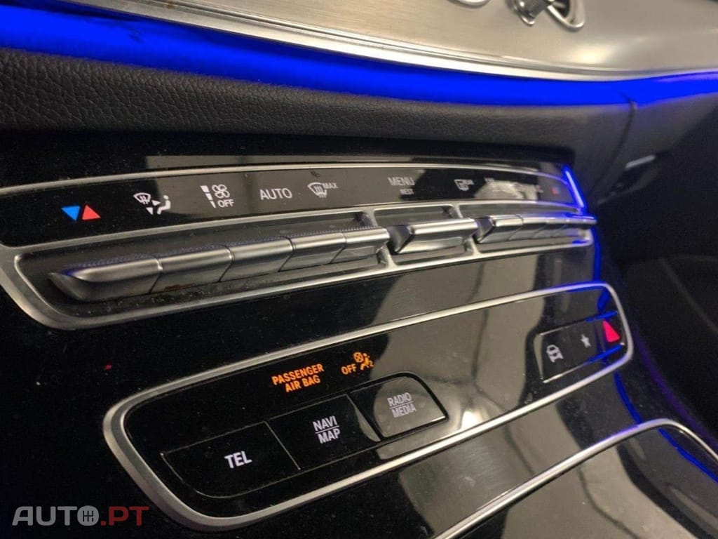 Mercedes-Benz E 300 e 2x AMG Line I.V.A DEDUTIVEL