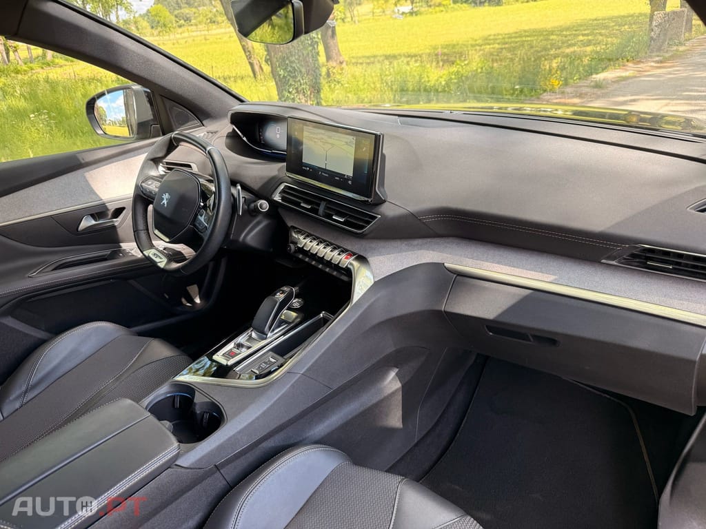 Peugeot 3008 1.6 Hybrid GT e-EAT8