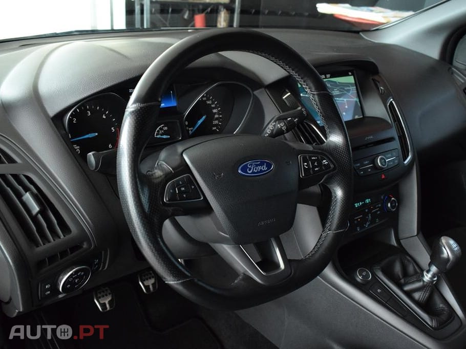 Ford Focus 1.5 TDCi ST-Line