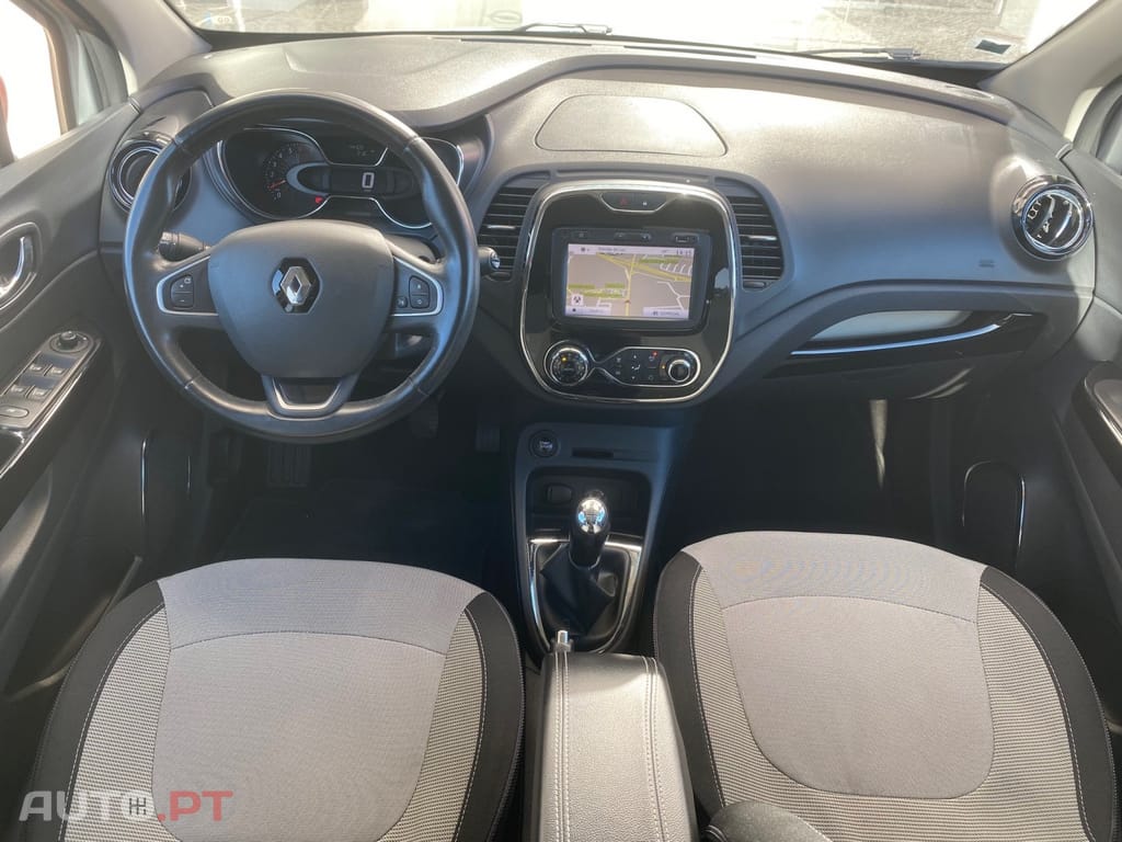Renault Captur 0.9 TCE Sport