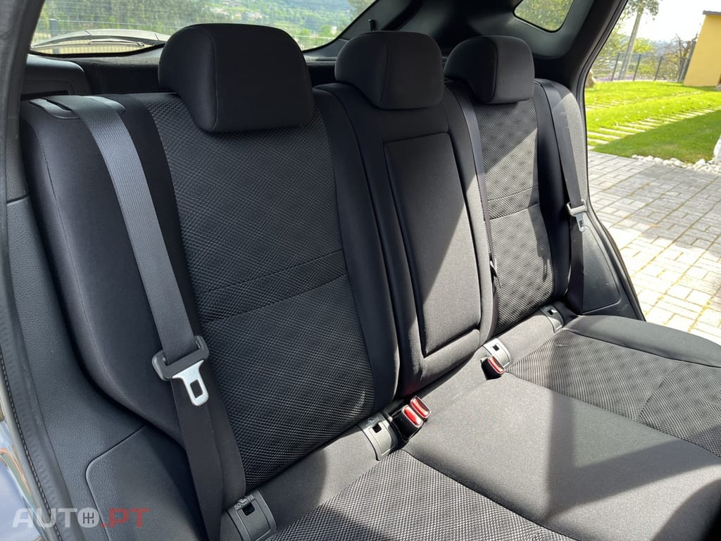 Nissan Qashqai 1.5 dCi N-Connecta 18 RS+PS