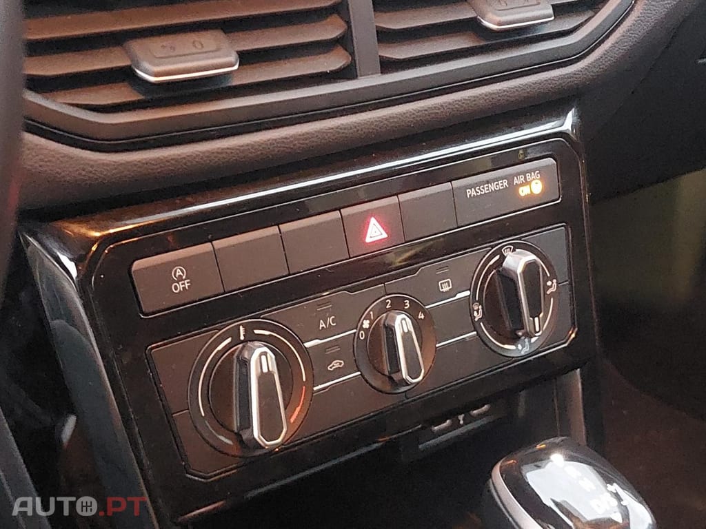 Volkswagen T-Cross 1.0 TSI Urban DSG