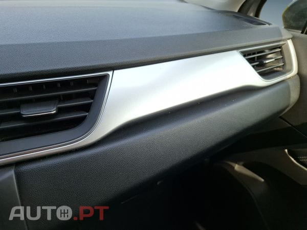 Renault Clio TCe 100 Bi-Fuel Techno