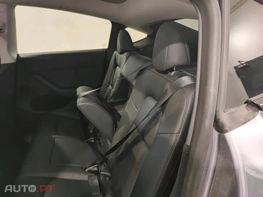 Tesla Model Y Tração Traseira