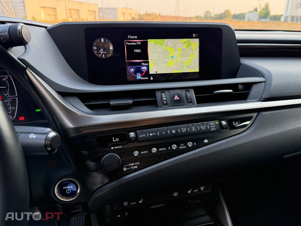 Lexus ES Executive+