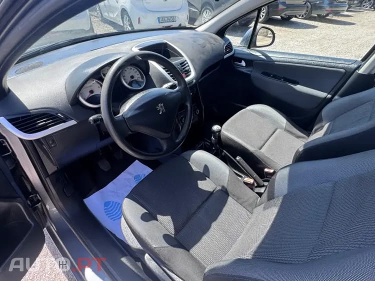 Peugeot 207 1.6 HDi Premium