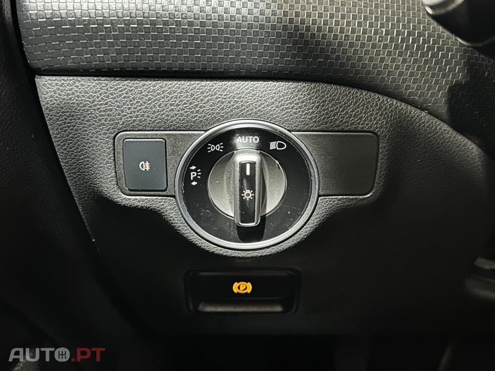 Mercedes-Benz A 180 d Urban