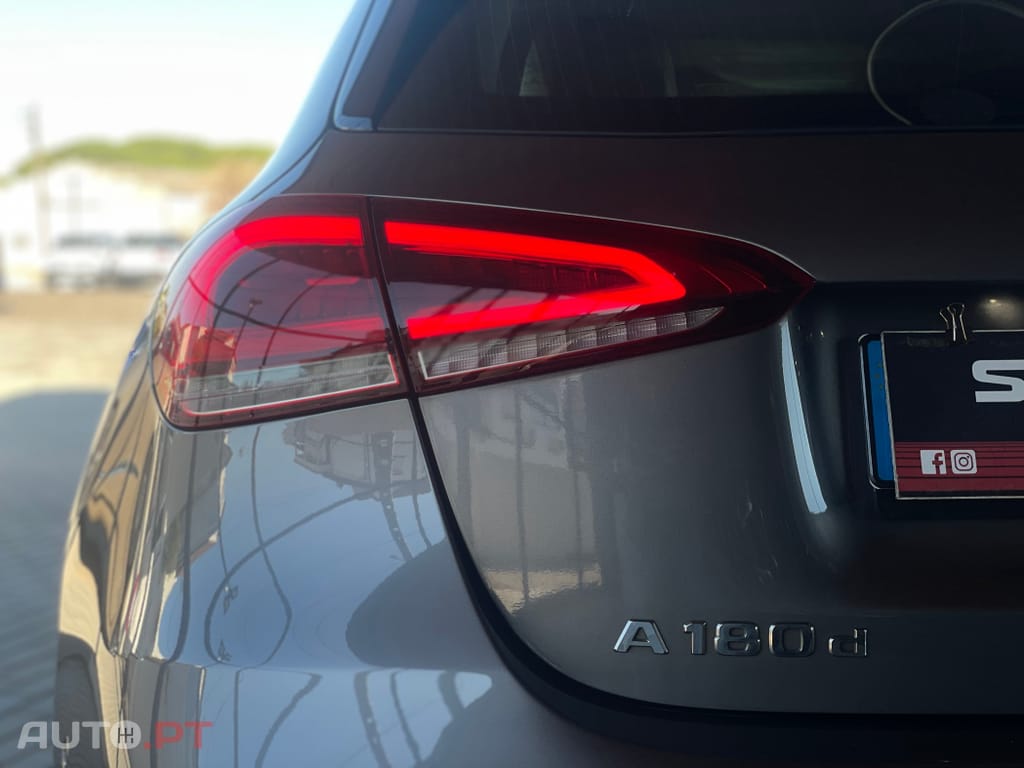 Mercedes-Benz A 180 d AMG Line Aut.