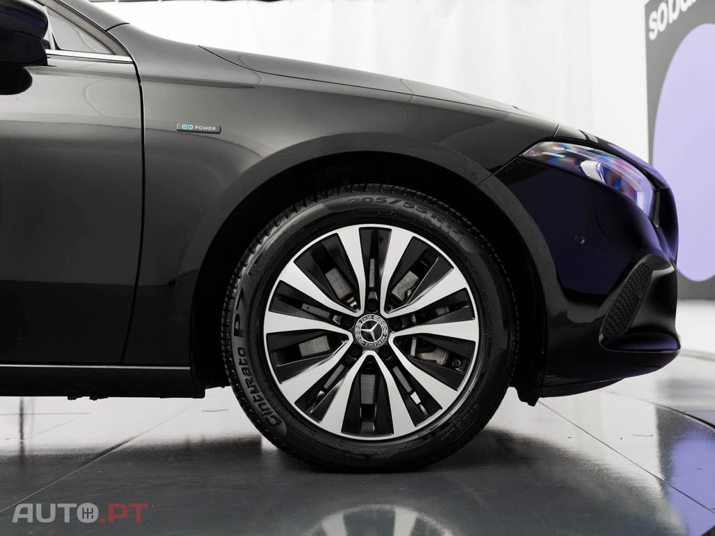 Mercedes-Benz A 250 e Style Plus