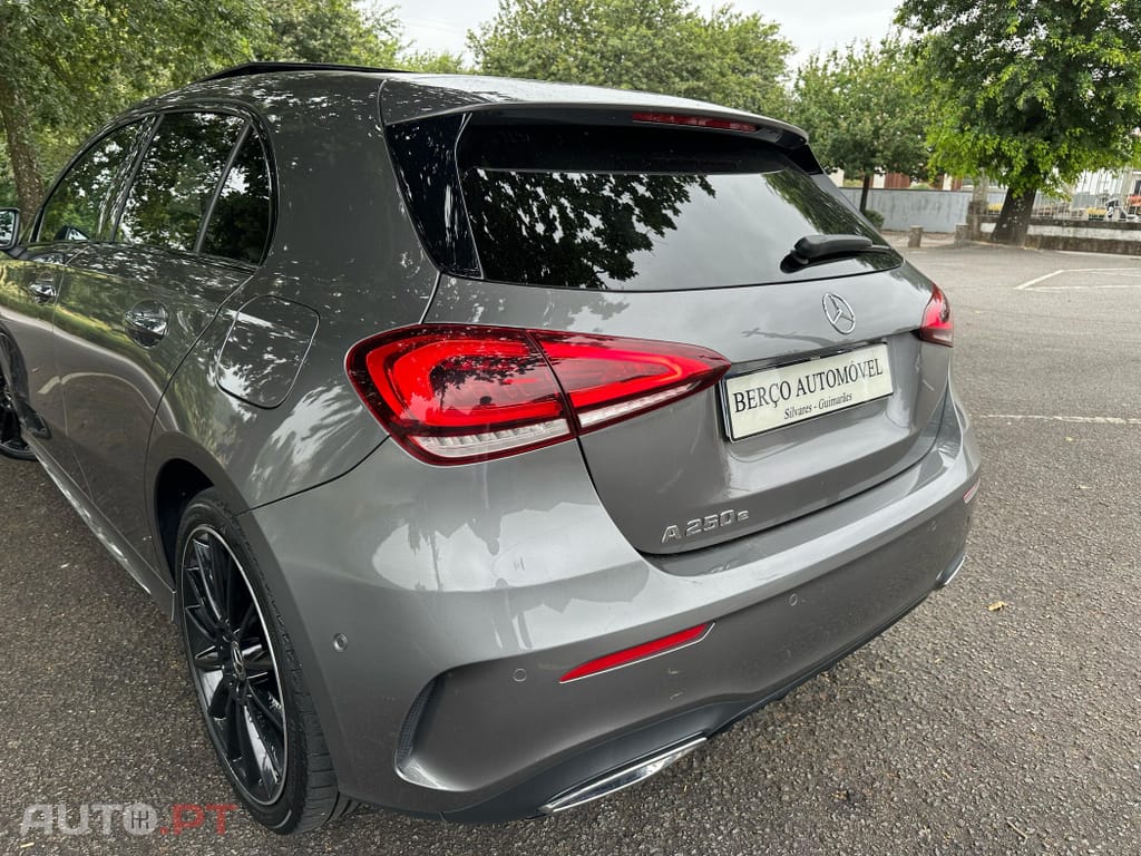 Mercedes-Benz A 250 e AMG Line