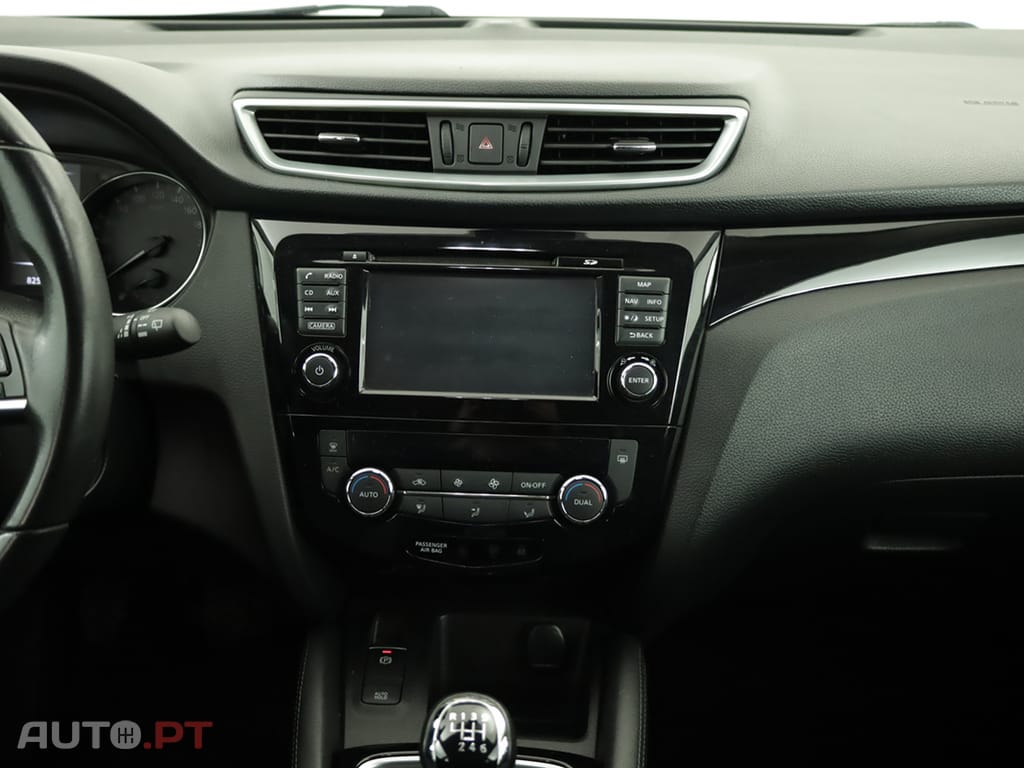 Nissan Qashqai Qashqai 1.5 dCi N-Connecta Business