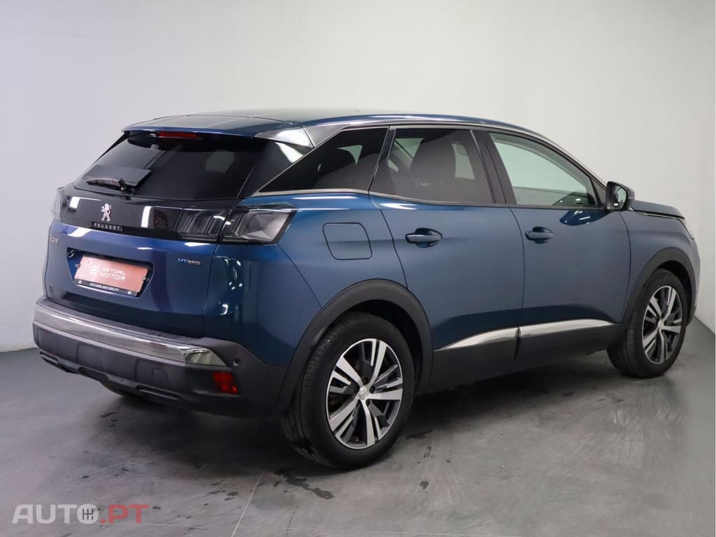 Peugeot 3008 1.6 Hybrid Allure e-EAT8