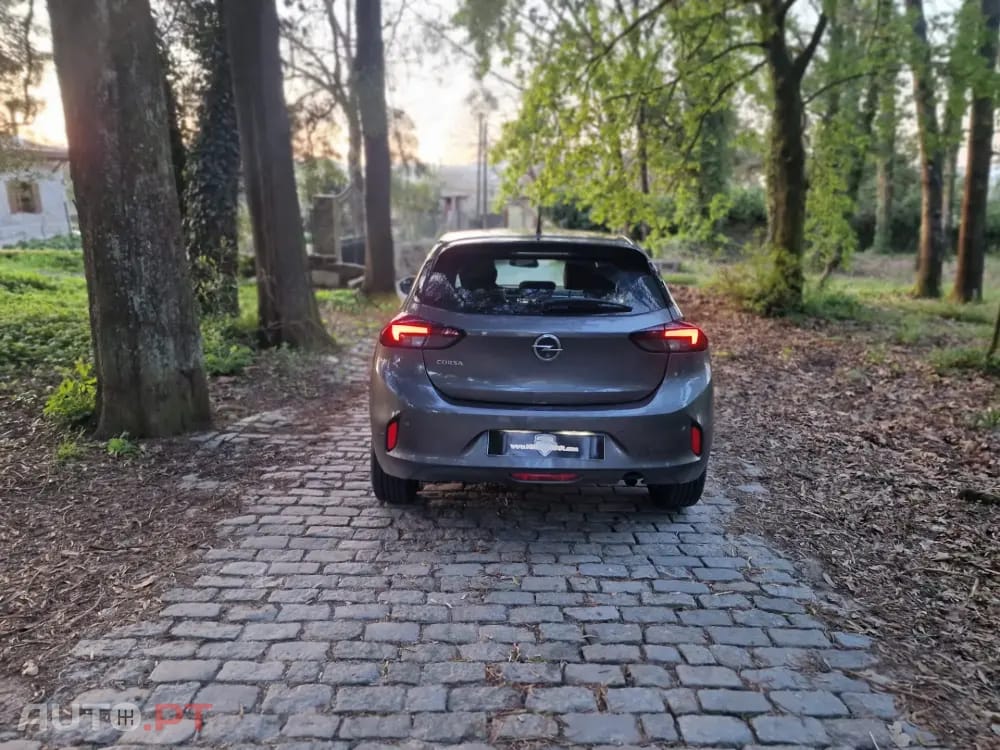Opel Corsa 1.2 Direct Injection Turbo Auto Edition