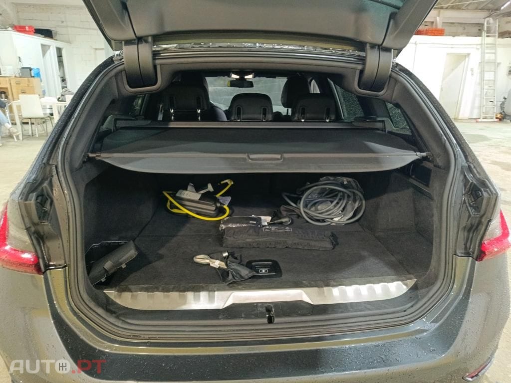 BMW 320 e Corporate Edition Auto