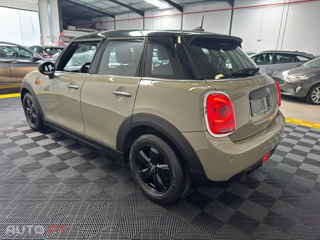 MINI Cooper D