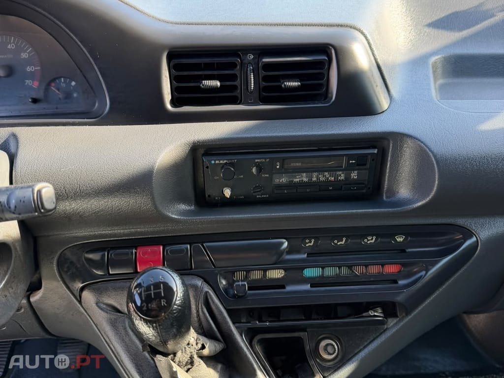 Peugeot Expert 220 C 1.9 D