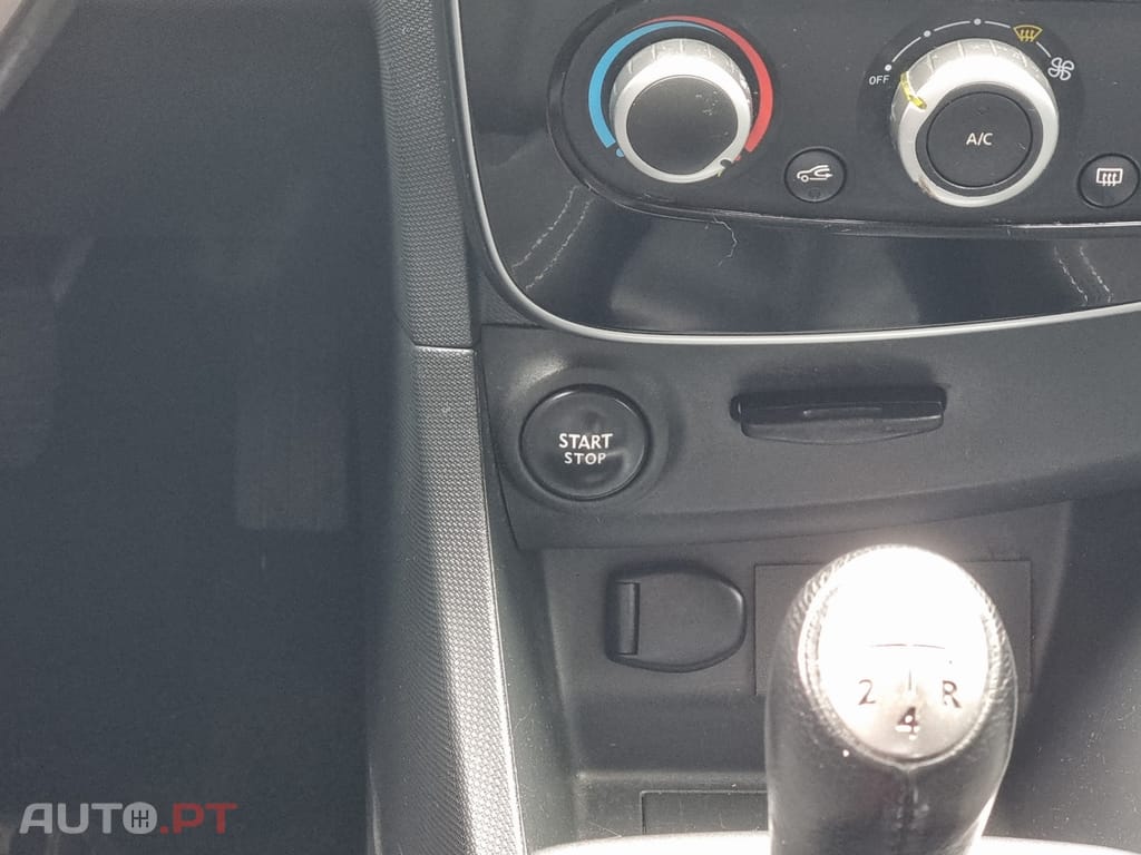 Renault Clio 0.9 TCE Limited