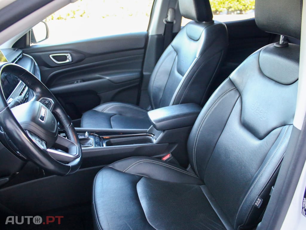 Jeep Compass 1.3 T4 4xe Auto S