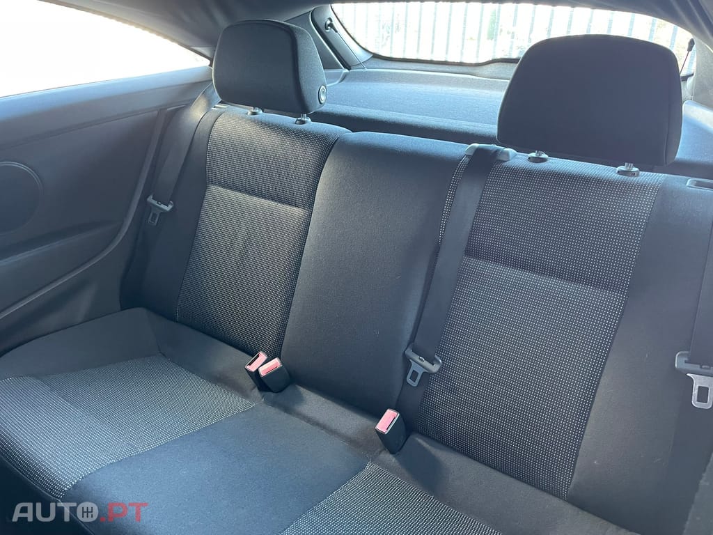 Opel Astra GTC 1.7 Diesel