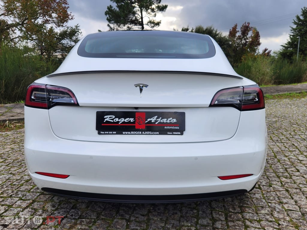 Tesla Model 3 Standard RWD Plus