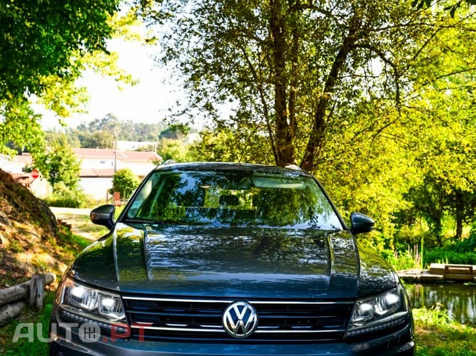 Volkswagen Tiguan 2.0 TDI Highline DSG 4Motion