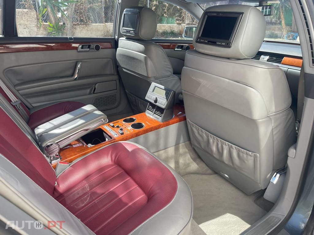 Volkswagen Phaeton larga presidencial