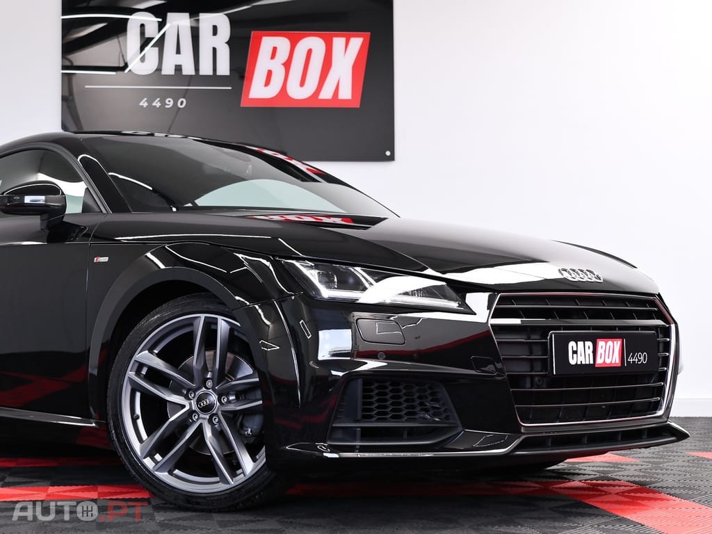 Audi TT 2.0 TFSI quattro S-line S tronic