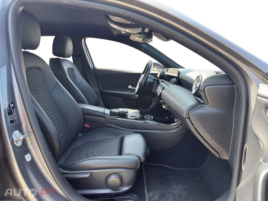 Mercedes-Benz A 250 e 8G-DCT Style
