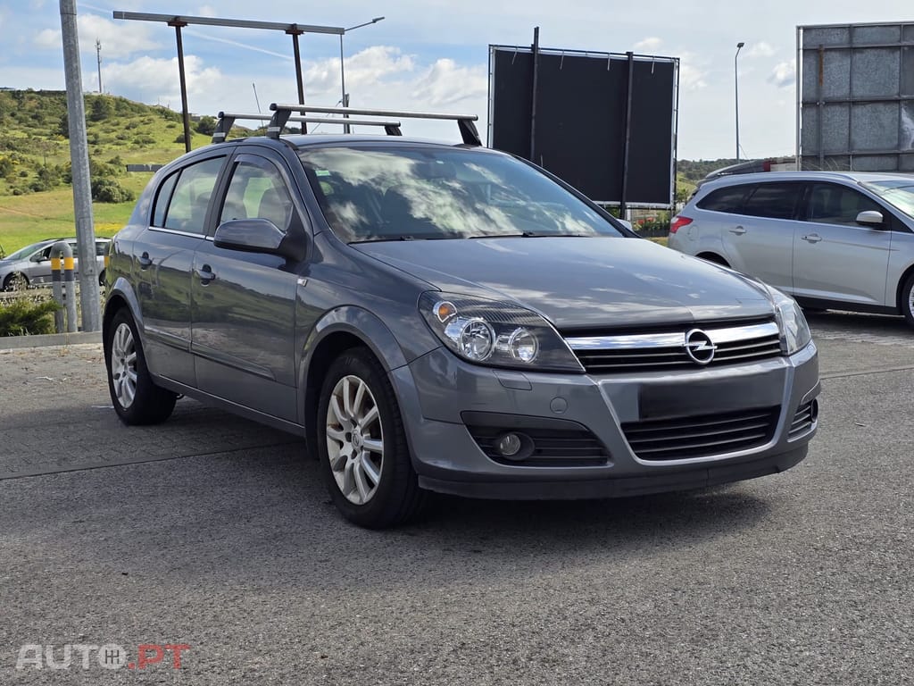Opel Astra 1,3 CDTI Elegance M6