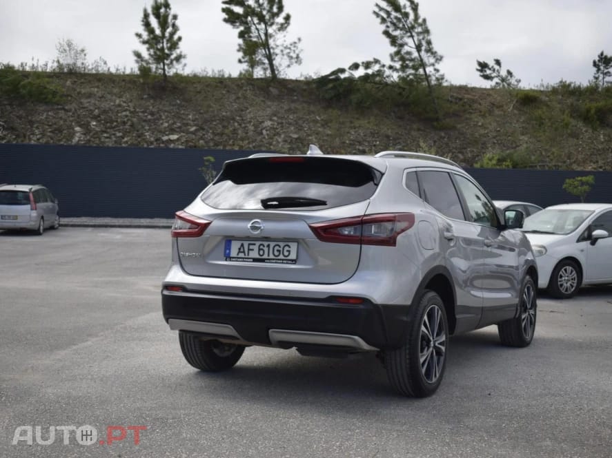 Nissan Qashqai 1.5 dCi N-Connecta