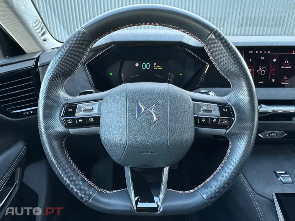 DS DS4 E-Tense Performance Line EAT8