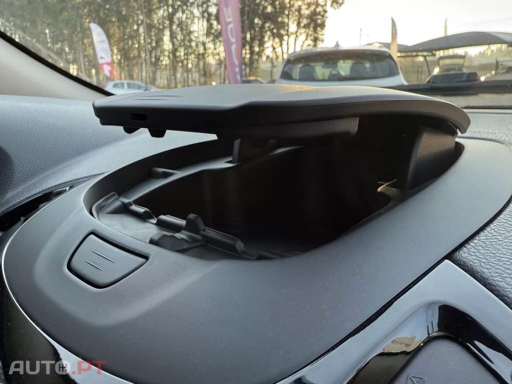 Ford KA 1.2 Ti-VCT White & Black Edition