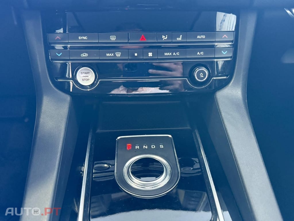 Jaguar F-Pace 2.0 i4D Prestige Aut.