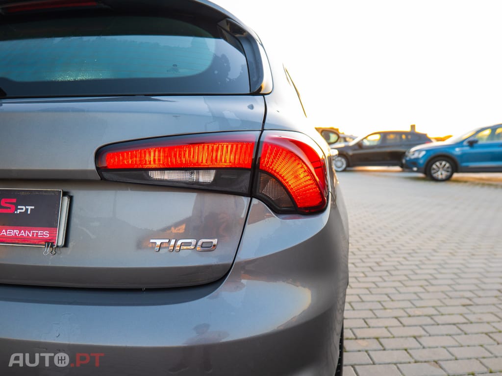 Fiat Tipo 1.3 M-Jet Lounge