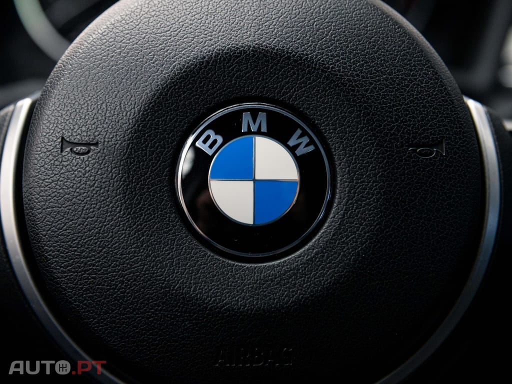 BMW X1 18 d xDrive Advantage