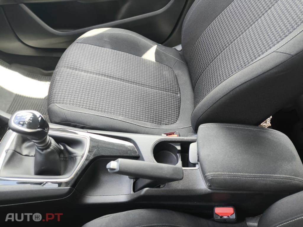 Peugeot 308 SW 1.2 Active Business