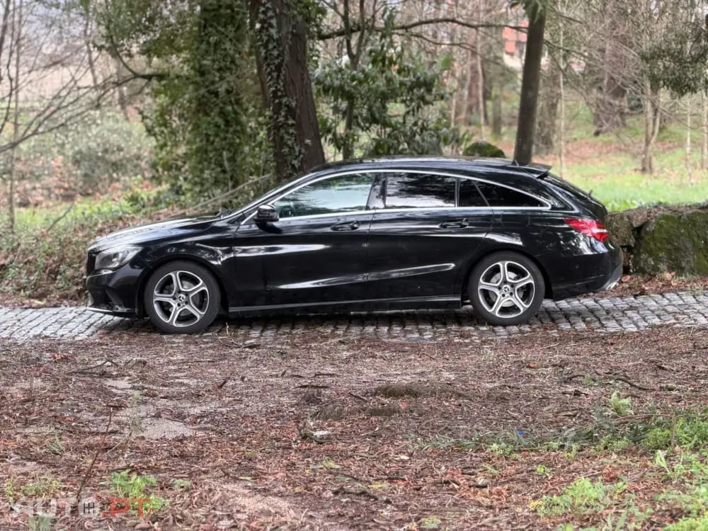 Mercedes-Benz CLA 180 d Shooting Brake Urban