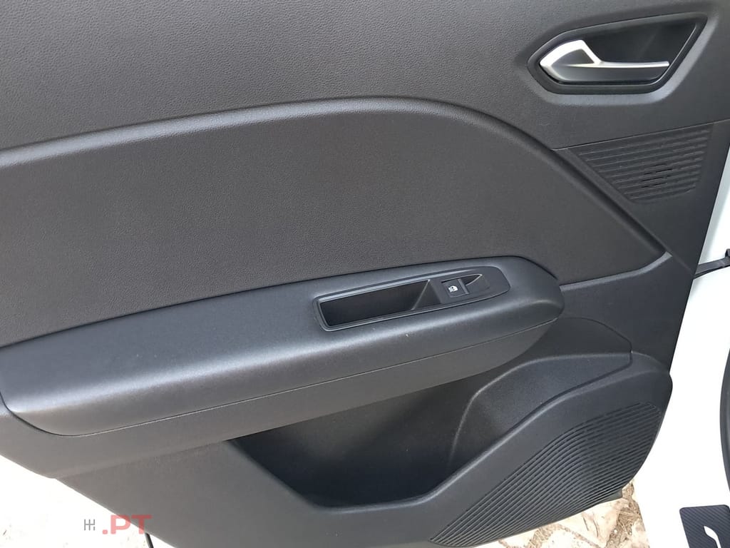 Renault Captur 1.0 TCe Equilibre Bi-Fuel