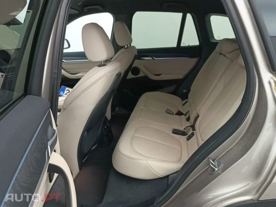 BMW X1 xDrive25e M Sport