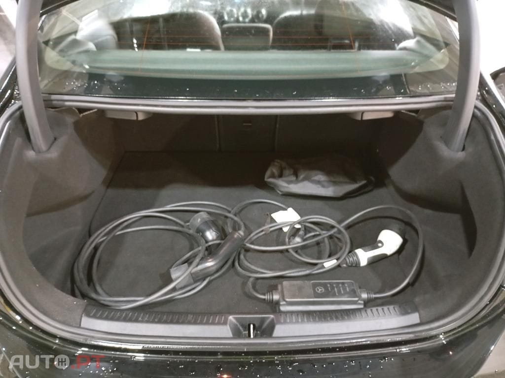 Mercedes-Benz A 250 e Style Plus