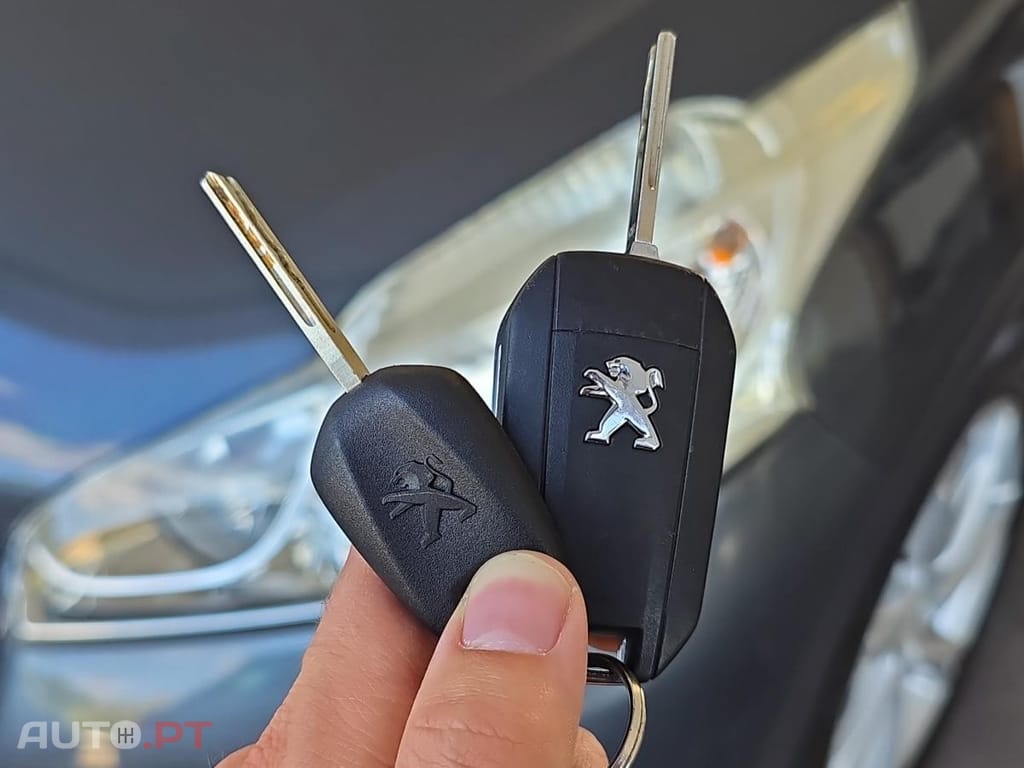 Peugeot 208 1.2 VTi Allure