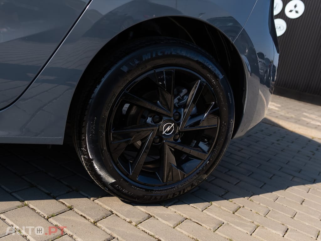 Opel Corsa 1.2 T GS Line Aut.