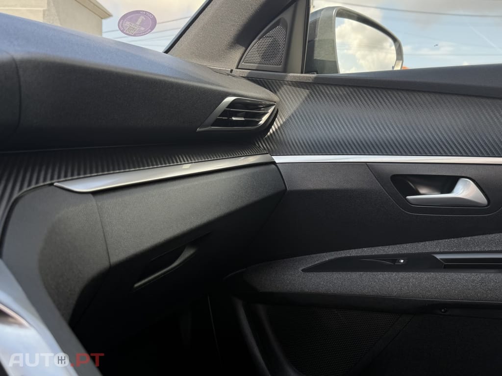 Peugeot 3008 PureTech 130 Stop & Start EAT6 Active
