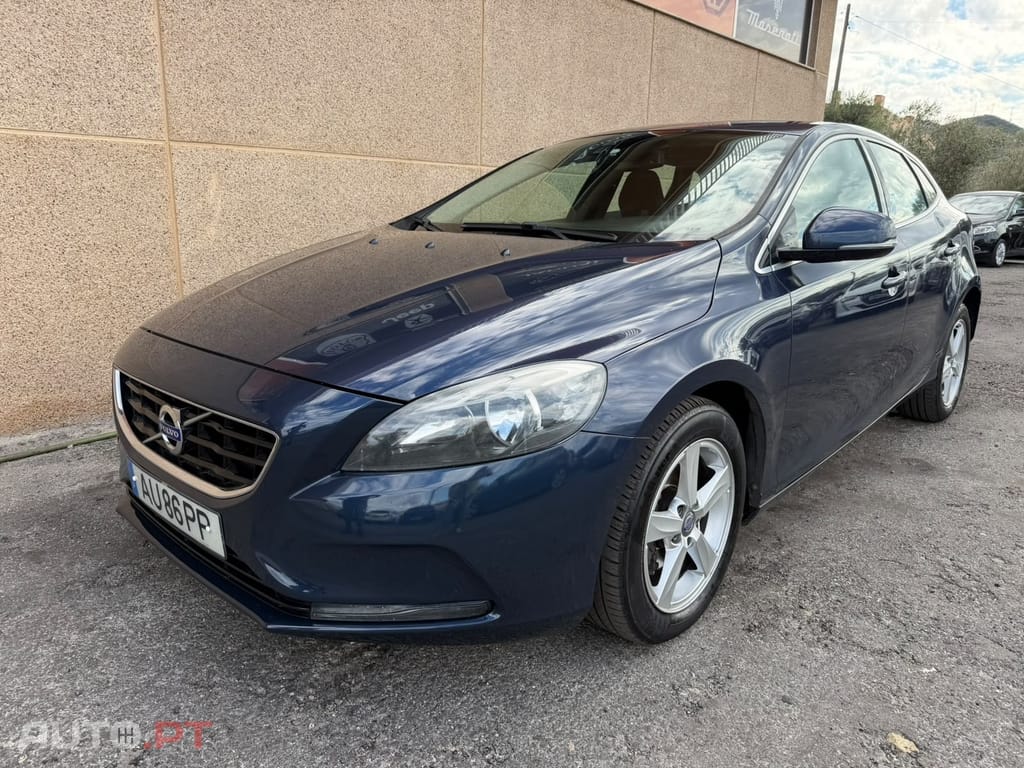 Volvo V40 1.6 D2 Momentum