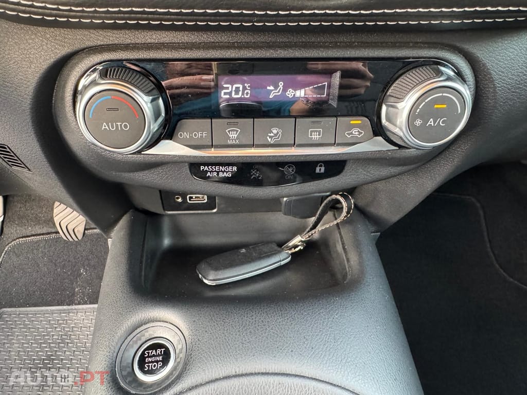 Nissan Juke 1.0 DIG-T N-Connecta NAV.+TwoTone NC