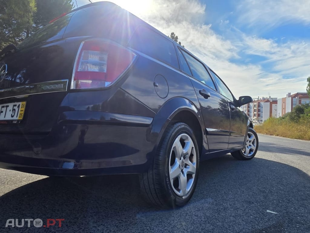 Opel Astra Caravan 1.3 CDTi Edition