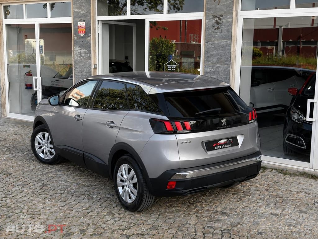 Peugeot 3008 1.5 BlueHDi Active
