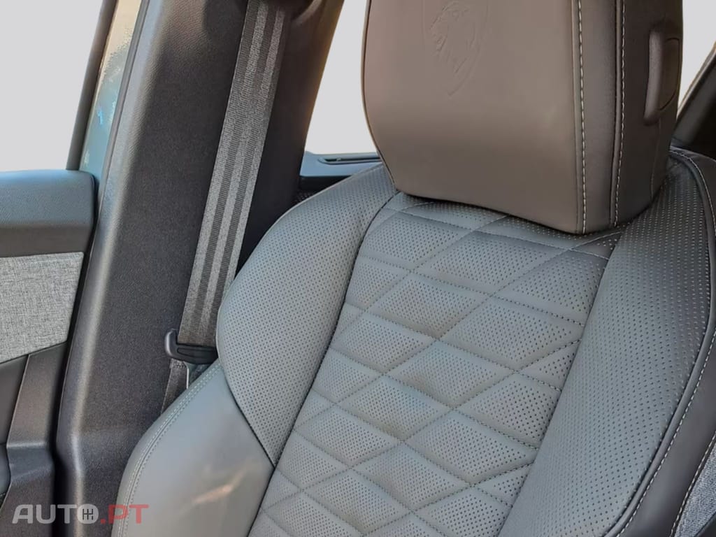 Peugeot E-5008 I.V.A DEDUTIVEL GT 